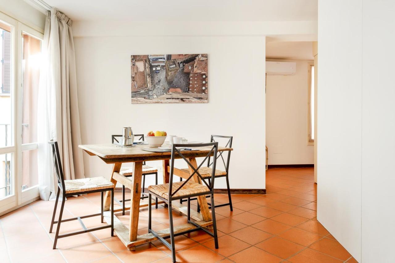 Lo Scrigno Delle 2 Torri! Nel Cuore Del Centro, Vicino A Via Rizzoli Bologna Luaran gambar
